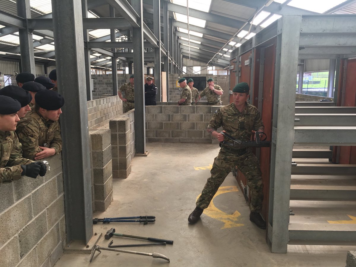 World class training, just not lock picking! Only took two swings... <a href="/RoyalNavy/">Royal Navy</a> <a href="/RoyalMarines/">Royal Marines</a> @ColMikeTanner