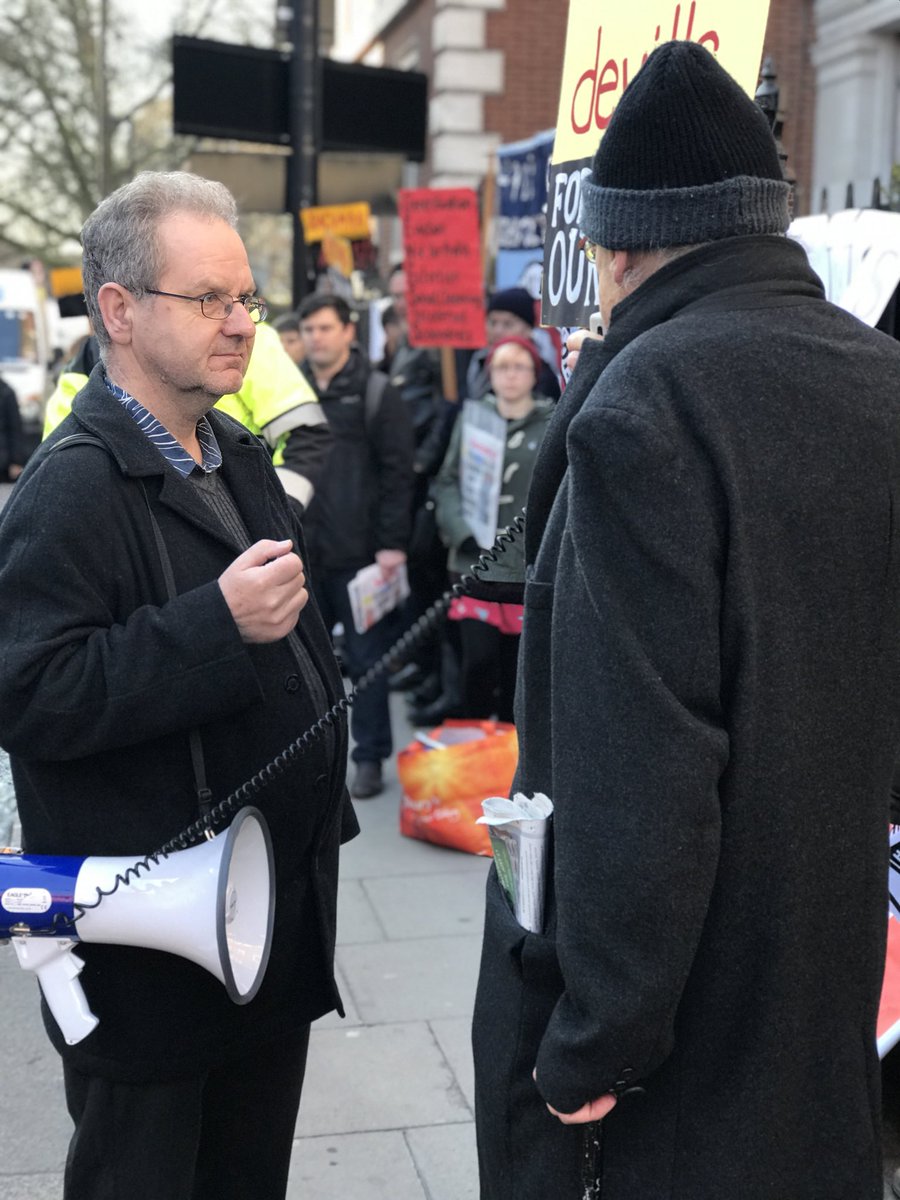 Rainbow Collective 💚 tweet media