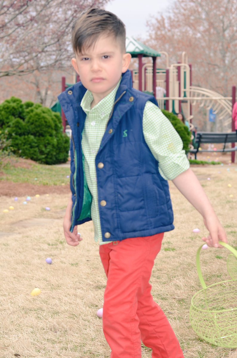 Someone was over me taking pictures at the Easter egg hunt 😳😬. #illtakethehint #mompaparazzi