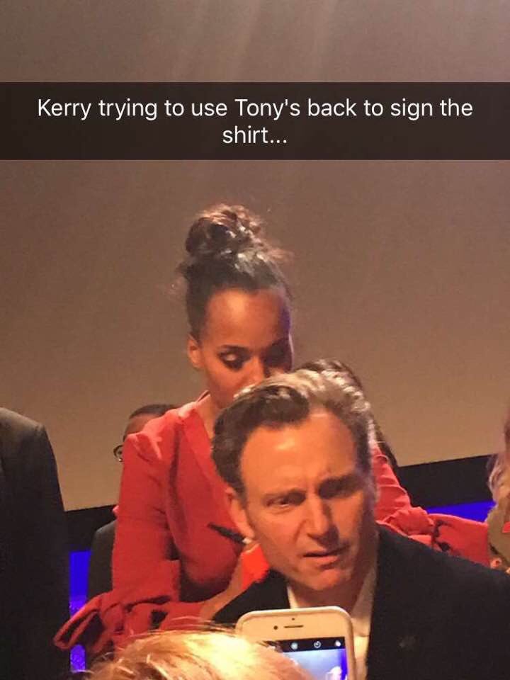 oSoBRANDnew's tweet photo. I can’t believe I met @kerrywashington a year ago, today. 😭😍 I still feel so blessed to have ever been in her presence. ❤️🙏🏾
#Scandal100
* We still have to discuss how she took my phone and perfectly focused the camera on herself, and left me blurred in the back... 😅🤣 https://t.co/JLKWyhntme