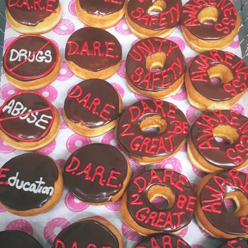 AshleyS0usa's tweet photo. D.A.R.E. Is coming to our DD 364 Silver Lane in East Hartford, CT today from 10:30a-6pm! Learn about Child Safety Awareness, enter in sweepstakes and grab your D.A.R.E. Donut! @DDinCT @dunkindonuts @WFSBnews @FoxNews #dare #dare2kare https://t.co/lUk7yluafH