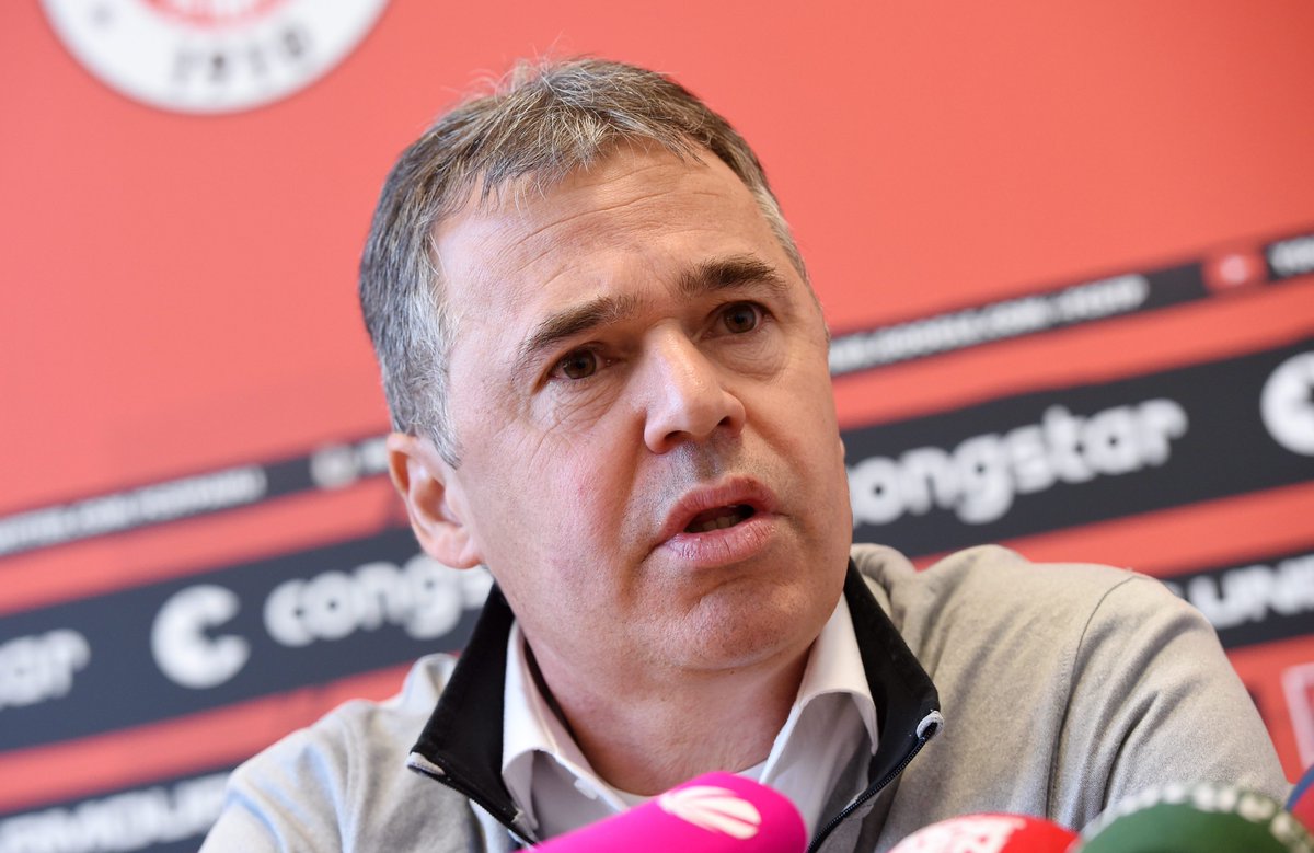 Stellungnahme von Andreas #Rettig zu den Vorwürfen von Karl-Heinz #Rummenigge: 

"Karl-Heinz Rummenigge war ein erstklassiger Stürmer." 

#fcsp #50plus1bleibt