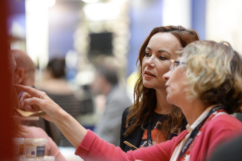 How can industry and retail deliver more #sustainable solutions, without having an adverse impact on the #environment elsewhere? Find out how more about delivering a sustainable future from <a href="/tetrapak_uk/">Tetra Pak UK</a> at #FDE2018 >> bit.ly/FDE18Tetrapak