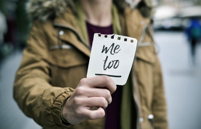 SwissRe's tweet image. Swiss Re&apos;s Trend Spotlight explores the &quot;MeToo&quot; movement and the &quot;Weinstein Effect.&quot; Check it out! ow.ly/7N4X30j9Cu7