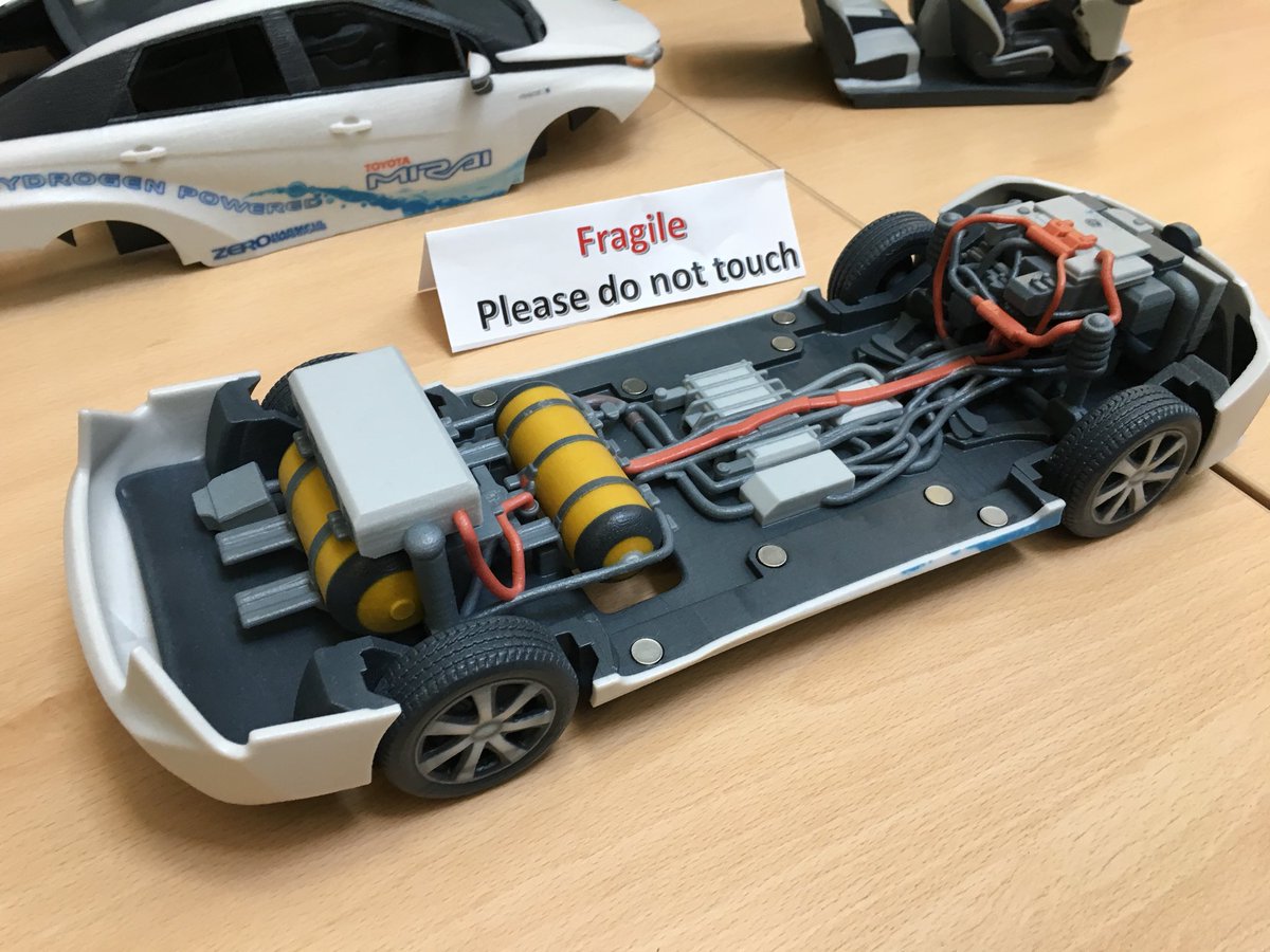 Motor_Contracts's tweet photo. Today Sandicliffe Motor Contracts are at the @UniofNottingham learning more about #H2vehicles at the hydrogen vehicles discovery day and understanding more about the opportunities that #H2vehicles could bring to fleets and the automotive industry. https://t.co/SrkKMwoGmz