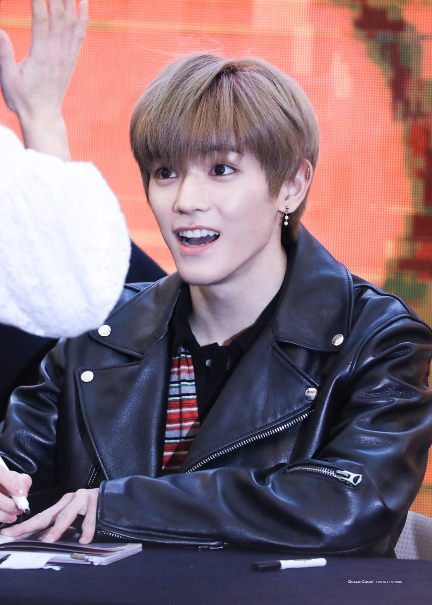 [HQ] 180324 고양팬싸 

               태용오렌지🍊

#TAEYONG #태용 #NCT2018_EMPATHY #NCT #NCT127 #NCT127_TOUCH #NCT_U