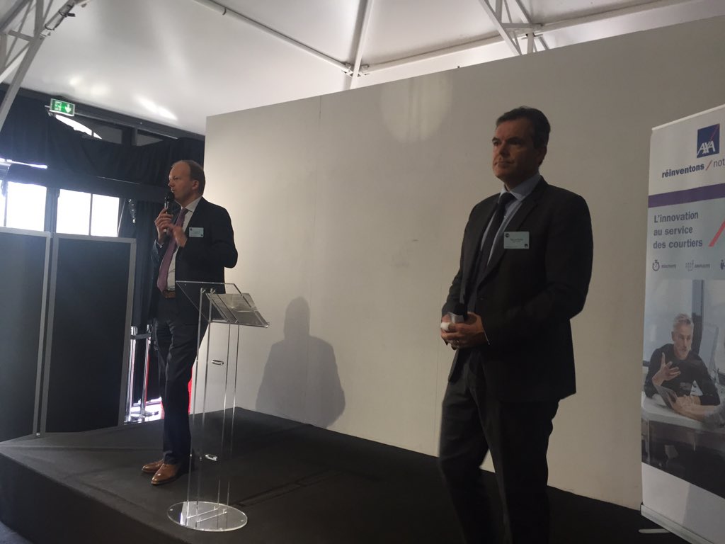 GdeChatellus's tweet photo. @CoulotCedric @jeanloup_bonvin @stefan_grange Une belle audience, des contacts qualifiés. #capcroissance dans le SO déjà une réalité #tournéeducourtage #Axa https://t.co/m9brxXypBZ