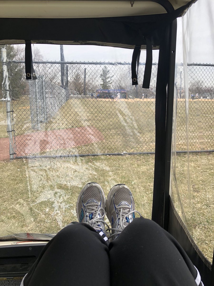 HEHS_ATR's tweet photo. #basicathletictrainerpic #NATM2018 #springseason #golfcart @HEHS_Softball I wish I knew what inning it was https://t.co/rfp1iNBgMM