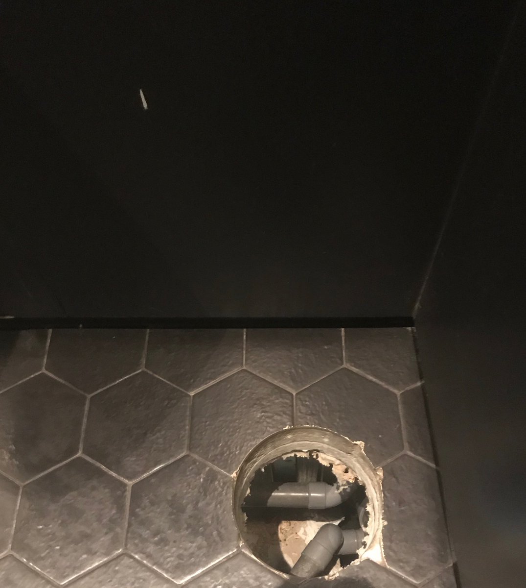 Nobcir45's tweet photo. Quand le projet va être livré de manière itérative directement en production et que tu sens que ça ne va pas s’adapter à ton contexte.... #agile #scrum #vcycle #development https://t.co/toNrgpTwk1