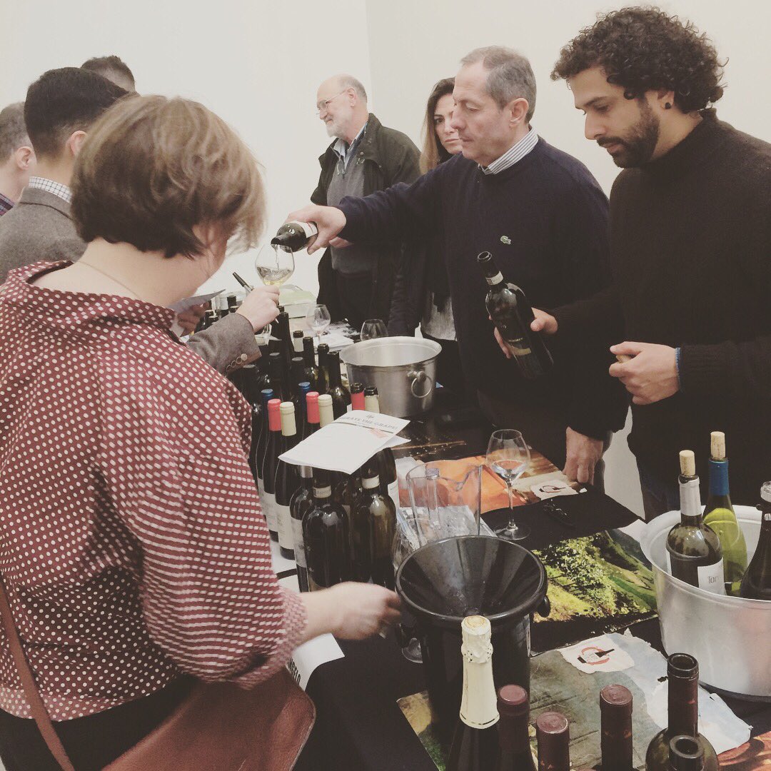 GrapeLiberators's tweet photo. Thanks everyone who joined us today for our Trade &amp; Press Tasting and met our #GrapeLiberators 🍷👋🏻💪🏻 #winetasting #naturalwine #london #lambeth #100percentorganic #winery #chianti #wineart #wine #wineheroes https://t.co/uk6Wofd9vY