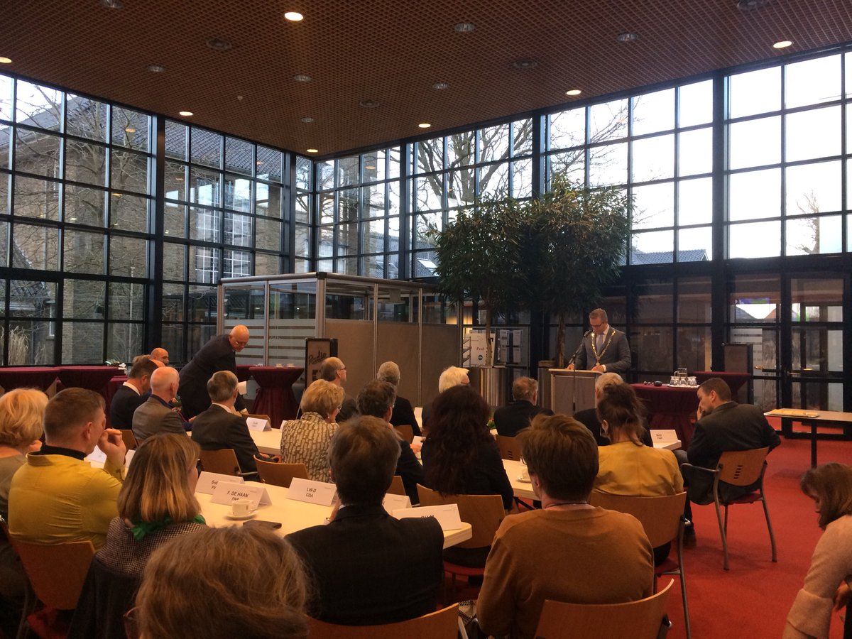 Vanavond: afscheid van de huidige gemeenteraad T’diel 👋🏻 Namens VVD T’diel willen wij onze waarderingen én dank uitspreken aan alle 23 raadsleden voor hun inzet in de periode 2014-2018 👍🏻