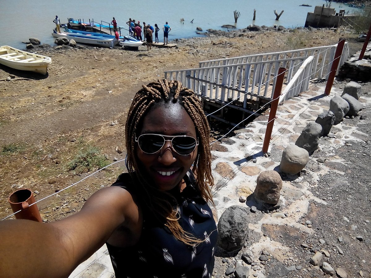bnyabuti_'s tweet photo. Update on Baringo
I was honored to tour @Baringo_county, the sisal farms, the equator and the hotels were amazing! I loved the beautiful scenery of hot water springs at lake bogoria and fresh water lake of lake baringo! @Nyacharo_, @CateMaina_KE @Leratotravel
#TeamModel_Nicky https://t.co/4oVh52uoAQ
