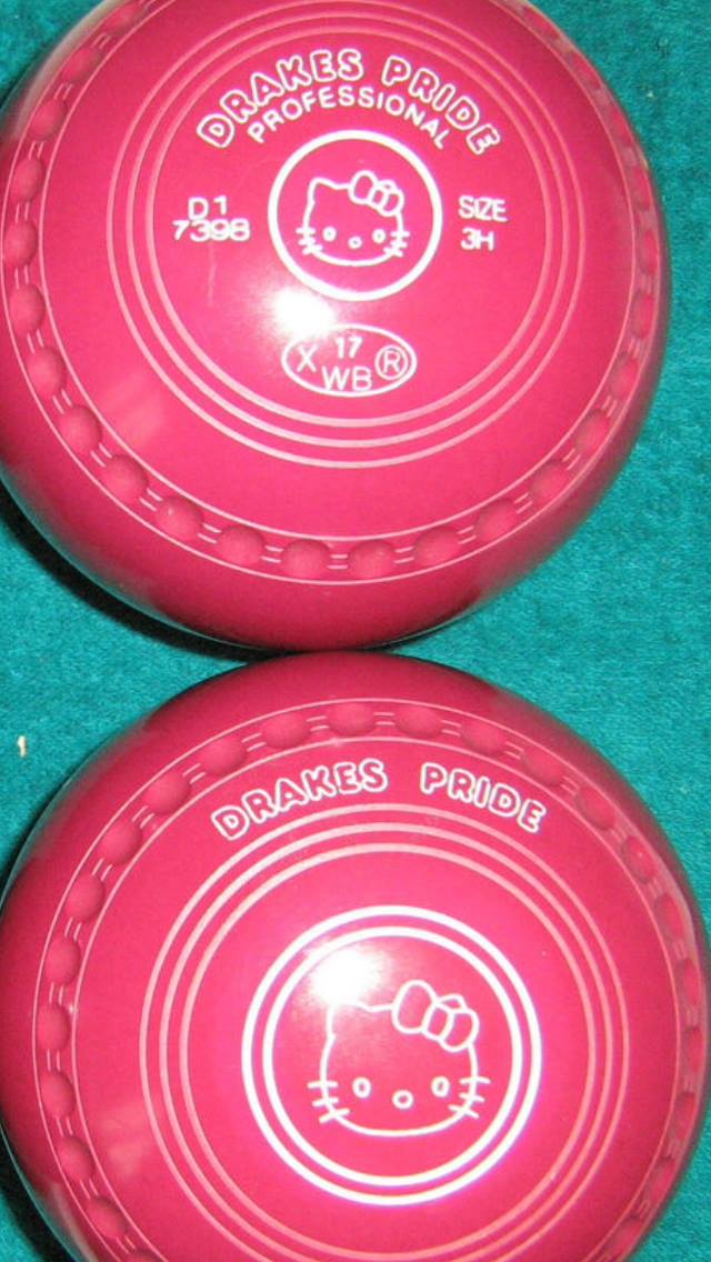 BecciBowls's tweet photo. Won Clevedon Indoor Bowling Club's Ladies Pairs with Sheila and was Runner Up in Ladies Championship to Stef Branfield. Happy Days! Now known as "Her Indoors" to my friends. @Drakes_Pride #lovebowls xx https://t.co/vuswg9PIDL
