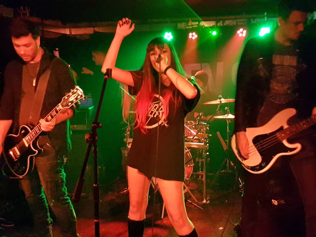 SoheilaClifford's tweet photo. My first gig with @ukcrossover was a fucking hoot!!! Can't wait for the next. Thank you to all those who supported us last night! You guys rock 😈🤘🏼 https://t.co/UYwOgMfuTC