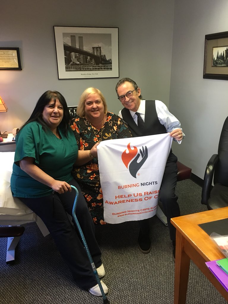 CRPSguru's tweet image. It was fantastic to finally meet Dr Cooney from @CalmareNJ today! The day was further enhanced when we met one of Dr Cooney’s #CRPS patient’s, Star. Thank you for taking time out of your busy schedule to meet my husband &amp;amp; I from @BNightsCRPS #Calmare