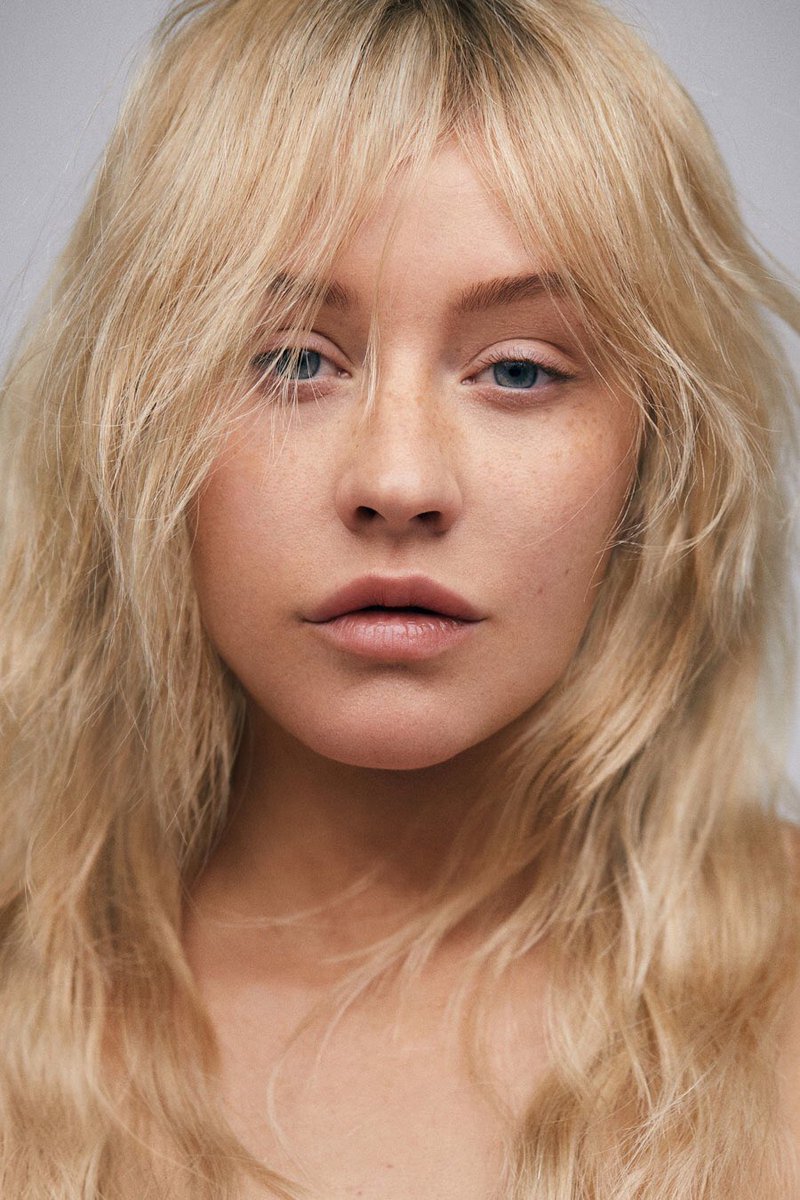 PopCrave's tweet photo. Christina Aguilera gracing the cover of PAPER Magazine. https://t.co/GURuaUSS3M