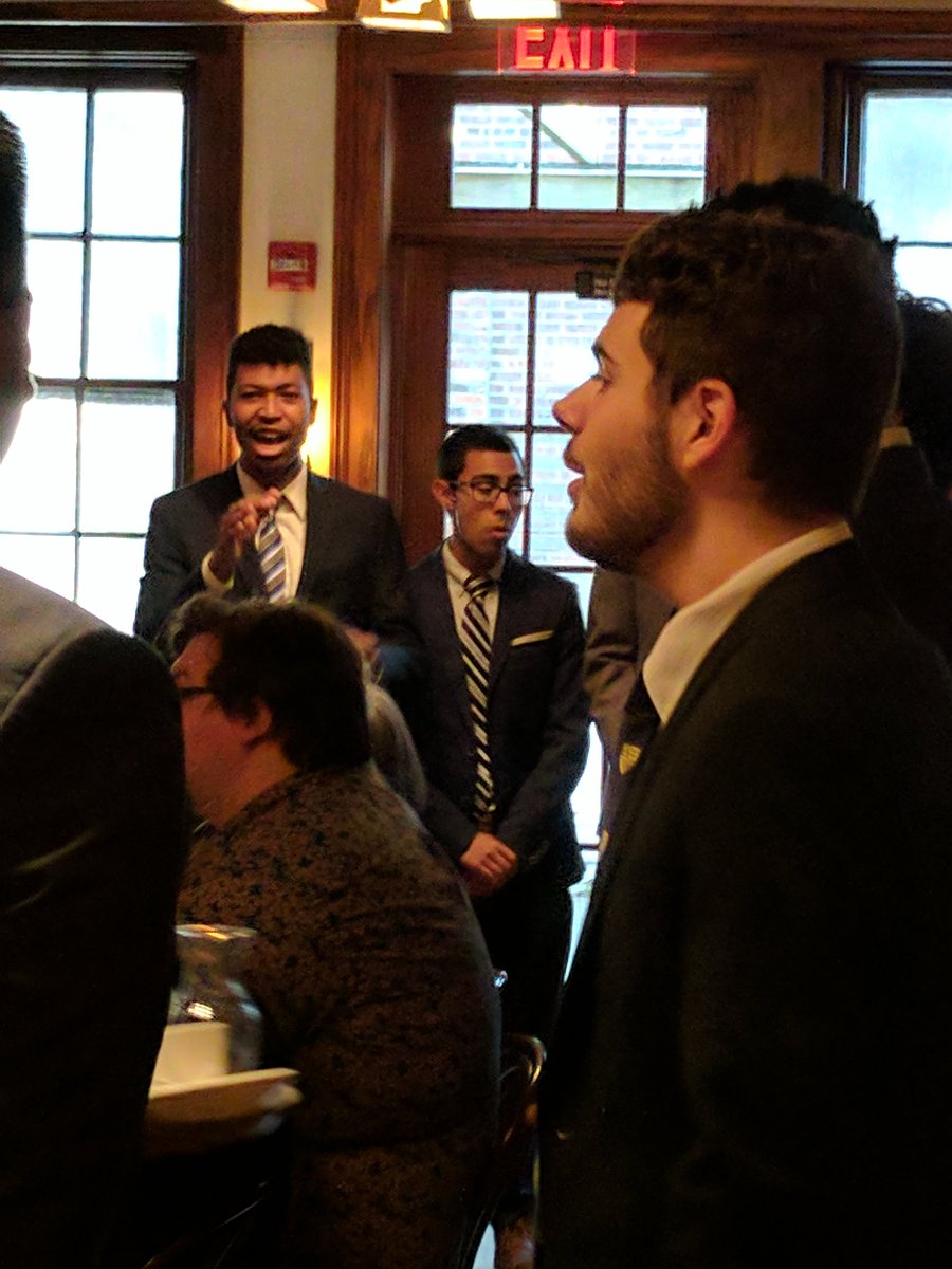 Tonight - the Whiffenpoofs bring their Monday night magic starting at 6:15pm. Join us! @YaleAlumni @yalegsas @YClubNewHaven @febclub @YaleMedAlum @YaleSOMAlumni