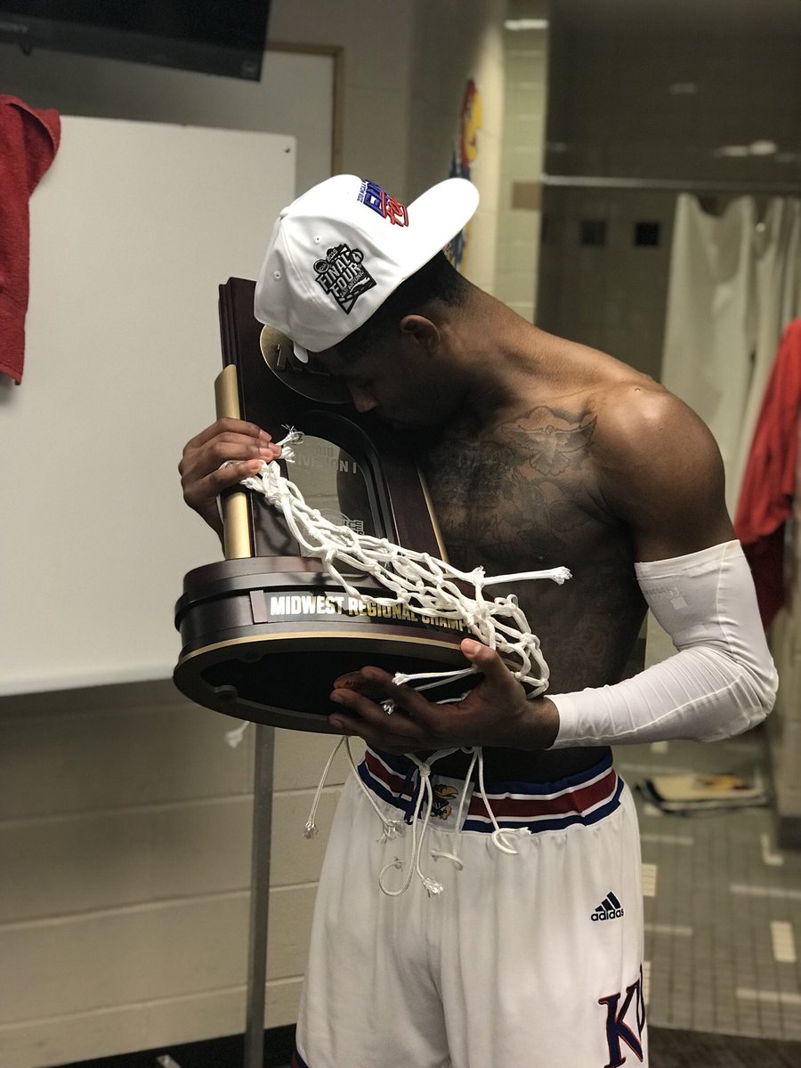 iammaliknewman tweet picture