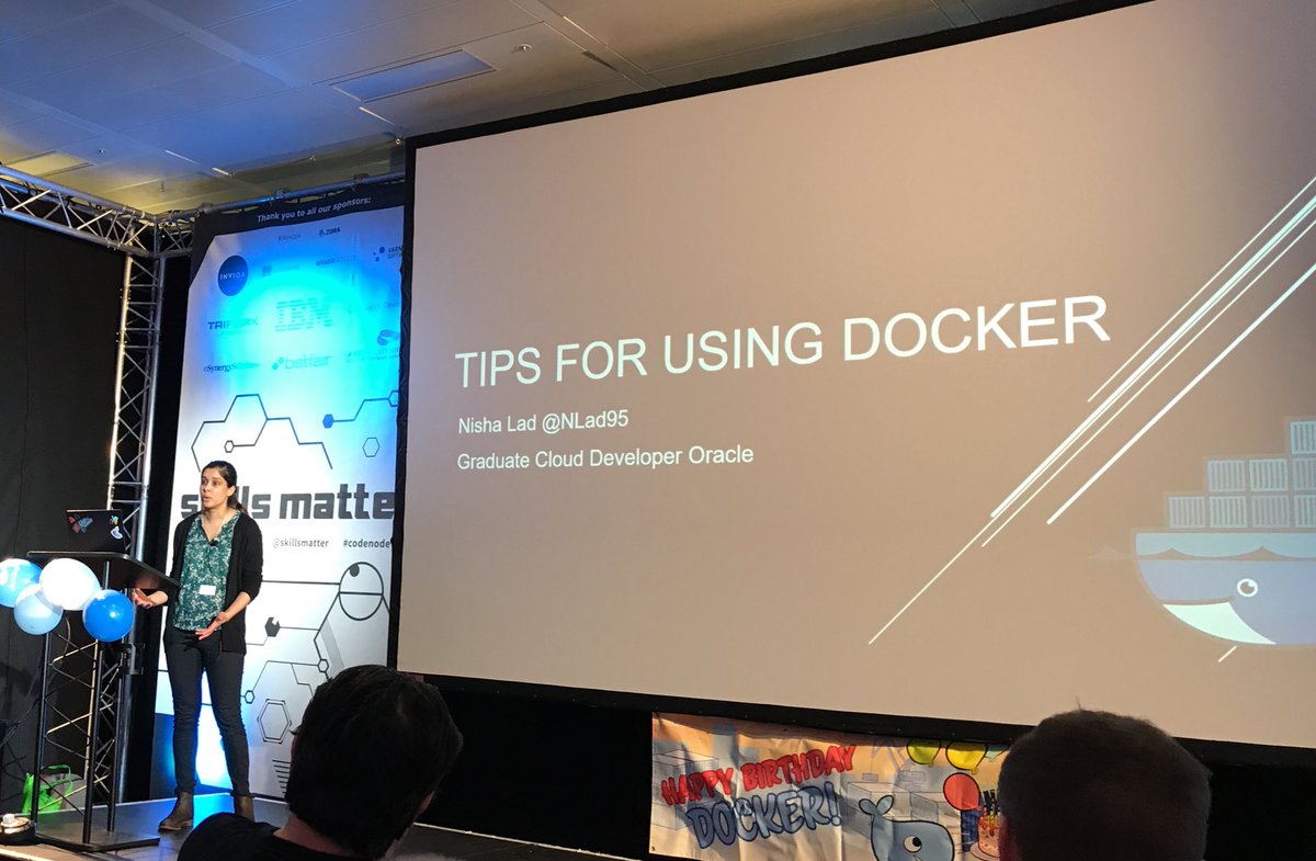 nobster64's tweet image. Great presentation from @NLad95 on tips and tricks of using Docker #codenode #dockerlondon #OracleCode #oracle