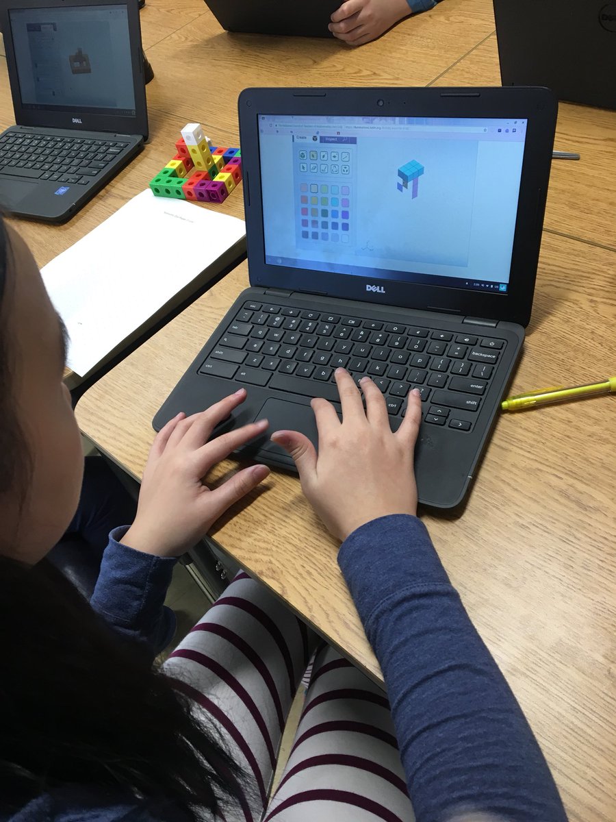 KristenHouseVH's tweet image. Making isometric sketches online! #mathtech