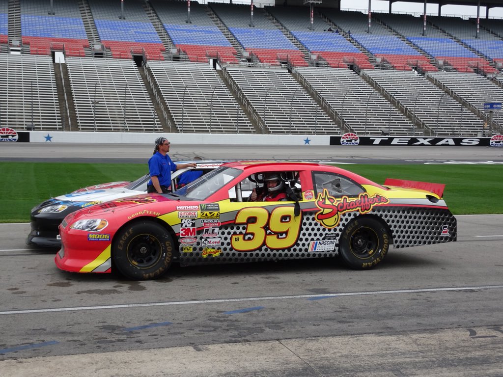 NolemanJason's tweet photo. While #NASCAR had Sunday off I did some 150mph laps at #TexasMotorSpeedway! Top speed 154!! #iwannagofast https://t.co/A25HanfjyD