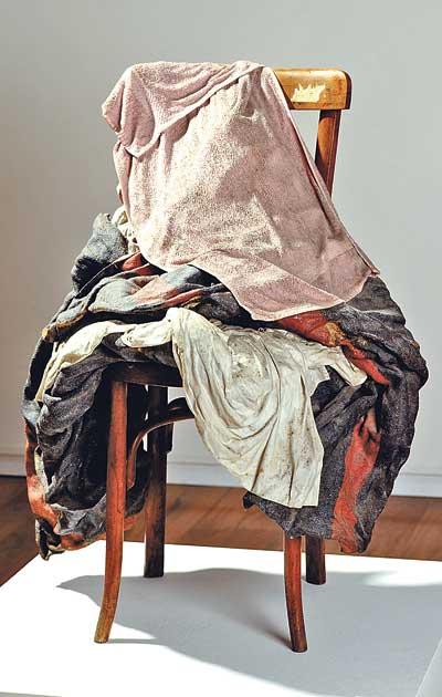 anasanabrias's tweet photo. 'Asesino fingiendo ser ropa' (1970). Antoni Tàpies.
@Goyojimenez https://t.co/pC8SYxeFn8
