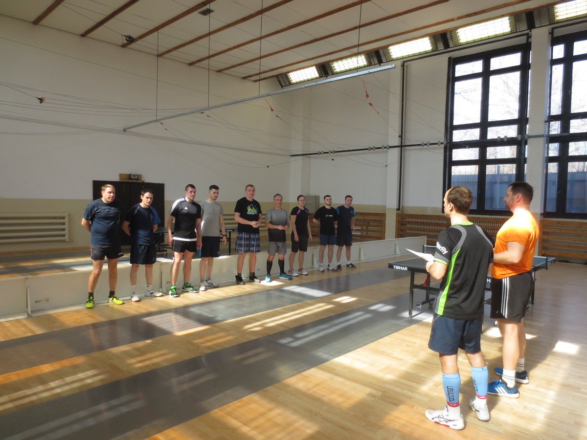 ArmadaCR's tweet image. Dne 22. 3. se v Olomouci uskutečnil přebor #7mb ve stolním tenisu. Hráči se  nejprve utkali v zápasech základních skupin a poté byli nasazeni do vyřazovacích bojů. V jednotlivcích obsadil 1. místo poručík Martin Kubánek ze #74lmopr Bučovice. #vojaci #ArmadaCR