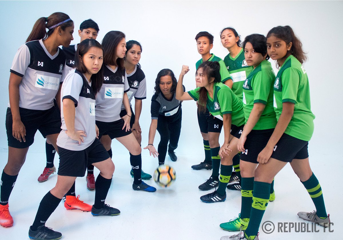 _republicfc's tweet photo. Some serious-ness and fun from the photoshoot at Macpherson Studio! #republicfc https://t.co/rkhWYgMbG5