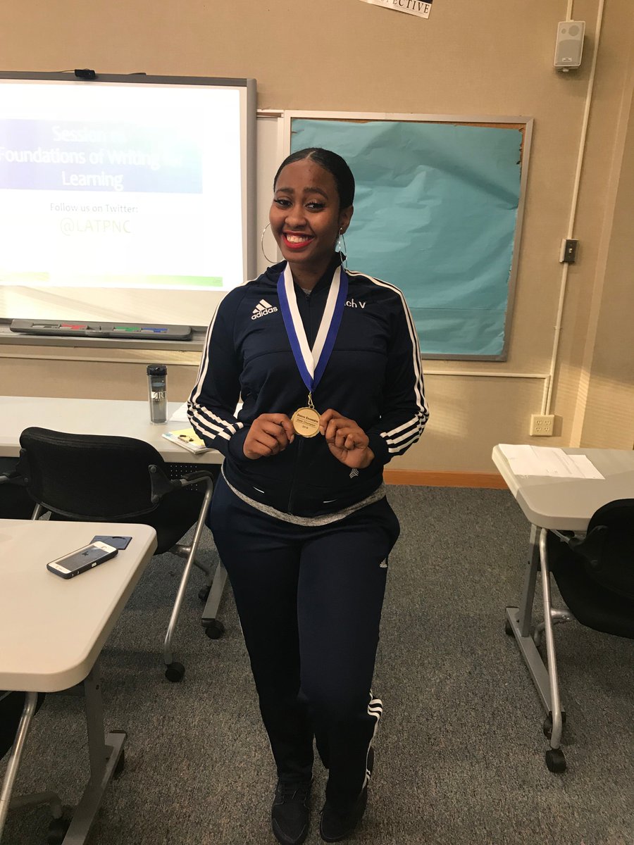 teachCCTI's tweet image. Another round of applause for this outstanding LATP teacher for being Teacher of the Month @hnths. #RaisingTheBar #VisualPerformingArts #LATPTeacher #SoProud