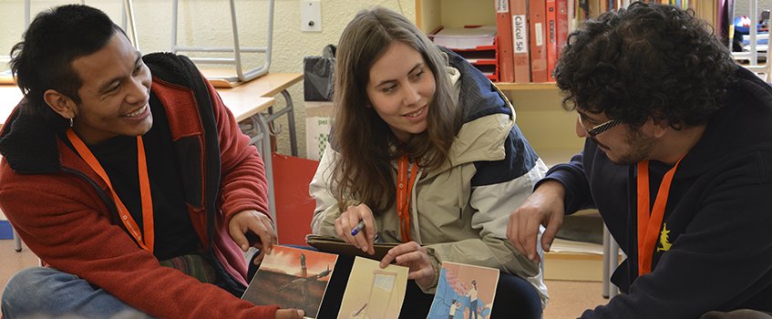 esplaiscatalans's tweet photo. #EscolaEsplac18 | “Què vam aprendre a l'Escola d'Esplac 2018?”

📒 Conclusions de les ponències i les taules rodones!
📽️ Vídeos de resum i vídeos complets!
📸 Àlbum amb les millors fotografies!

https://t.co/DRfZDpuYx0 https://t.co/J6xN2mS5wr