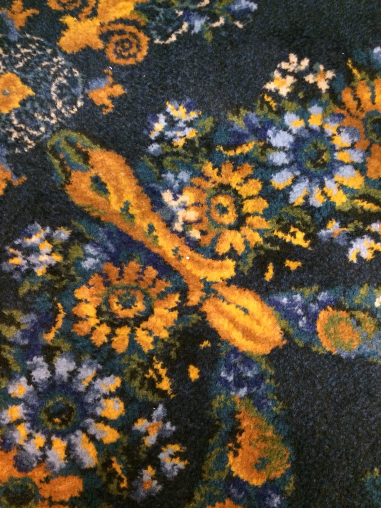 JoserraMarcaida's tweet photo. This ostrich by Jan Brueghel the Elder @NationalGallery is also puzzled by the carpets at #RenSA18 #RenSA18CARPETS https://t.co/TqzUs6nn9I