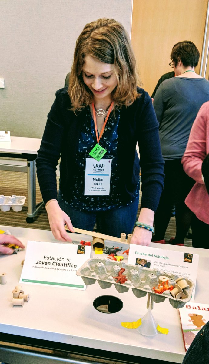 julia_skolnik's tweet photo. The fun with balance continues with #LeapintoScience National Institute Day 2 @TheFranklin! @casilherrera @DonnaT205 @GrnBnkTelescope @scottresearch @WVUExtension @bklover @njstatelibrary @bookquist @WAStateLib @ngcproject @EDCtweets https://t.co/tjNhkOODJh