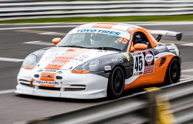 CalmAllPorsche tweet picture