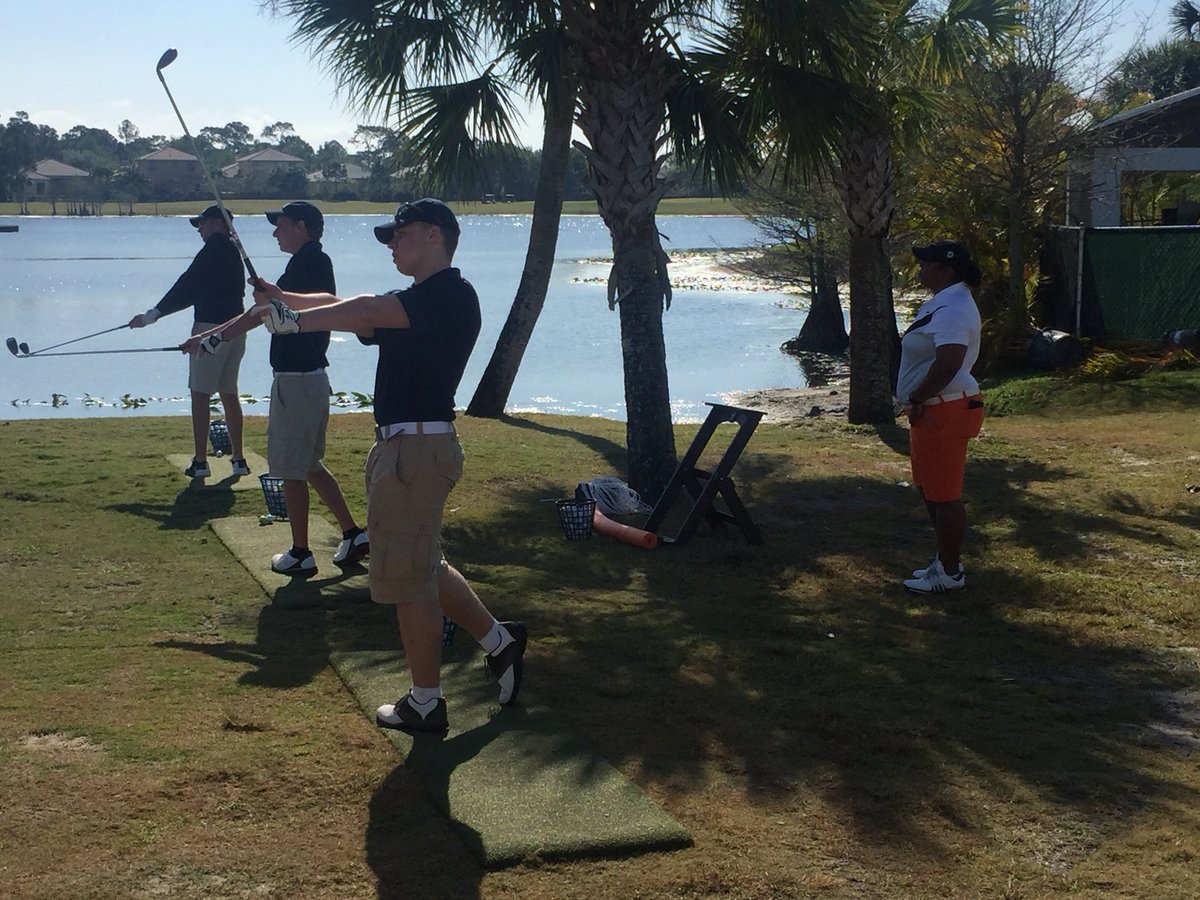 StepinacGolf's tweet photo. As the gates go up on the learning center at sandhill crane, the Stepinac men prepare for short game sessions all morning before heading to PGA National. Coach Pla and Coach Decker are crafting a competitive team for the upcoming season. https://t.co/mzyw9gjaU8