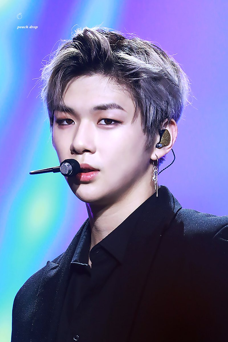 peachdrop1210's tweet photo. 갓칠레 ❤️ 갓다니엘 ❤️

#강다니엘 #워너원 #WANNAONE https://t.co/xZaXsTFhj9