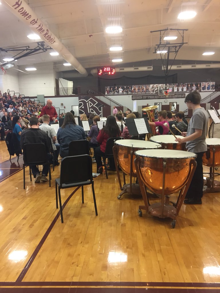 RHS_EAST's tweet photo. Music provided by Riverside Band to introduce Alexis! Great job band! #rebelsraisethebar https://t.co/DuzDOPhh0F