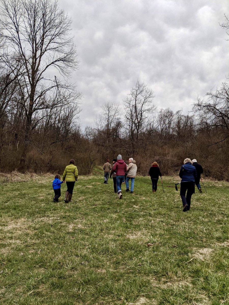 DairyBarnArts's tweet photo. Our first hike on the partially completed Ora Anderson Trail out back! We hiked up to see the sunset before our Spring Swarm fundraiser this past Saturday. Thanks to all who attended!
β’
β’
β’
#athensohio #springswarm #sunsethike #oraandersontrail #pollinators #grouphike https://t.co/WYCCl6zqWP