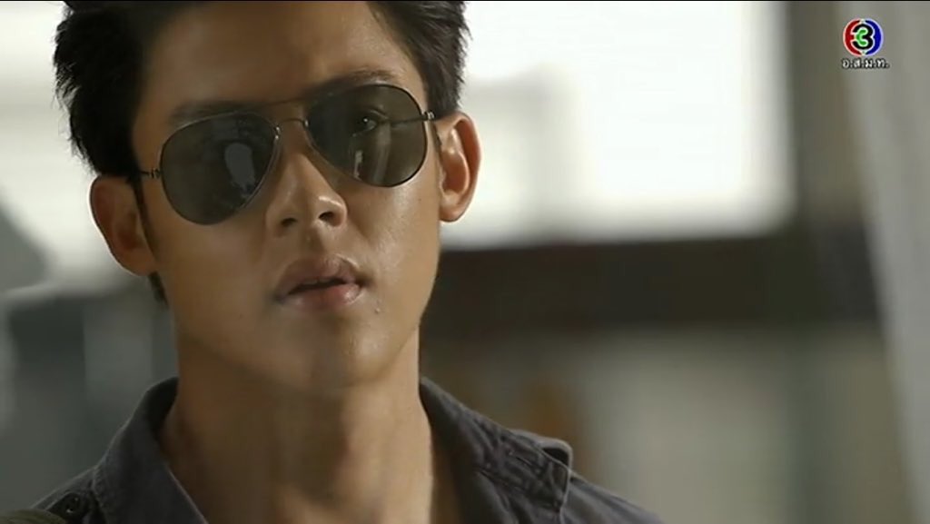 winthvbear's tweet photo. ต่อไปนี้จันทร์อังคารพุธพฤหัสคิวไม่ว่างเเล้วค่ะ ต้องเสพผู้ชายยยยย 55555555555555555 55555555555555555555555555555555 #คมแฝก #บุพเพสันนิวาส https://t.co/pe7PjPgJox