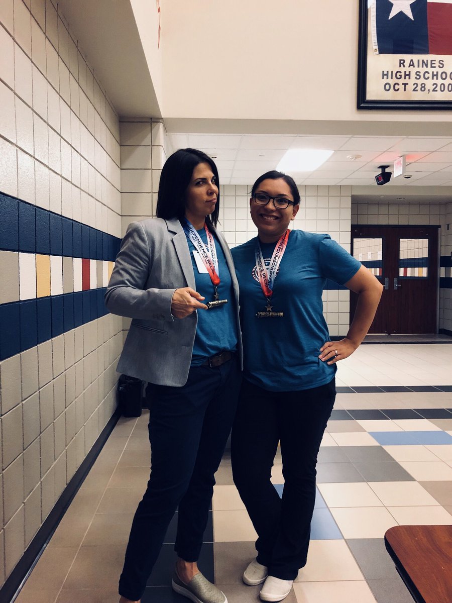 amandalhenley's tweet photo. We may be tired but weβre still rocking out Texas Independence Day bear! #texasindependencerelay #200miles @valeriemurawka https://t.co/4Crgd4gMpD