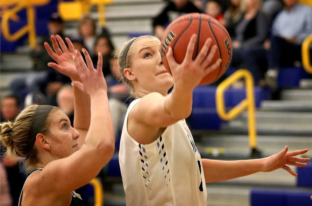 alyssayocky's tweet photo. HEY SKYHAWKS💙💛
Vote for Chance and I for student body President and Vice President. We are the ONLY exec team with a student athlete running. We strive to represent our student athletes and improve our school spirit. Take a CHANCE on us. Vote: https://t.co/nDX6ye64YS https://t.co/kQajrYkxQl