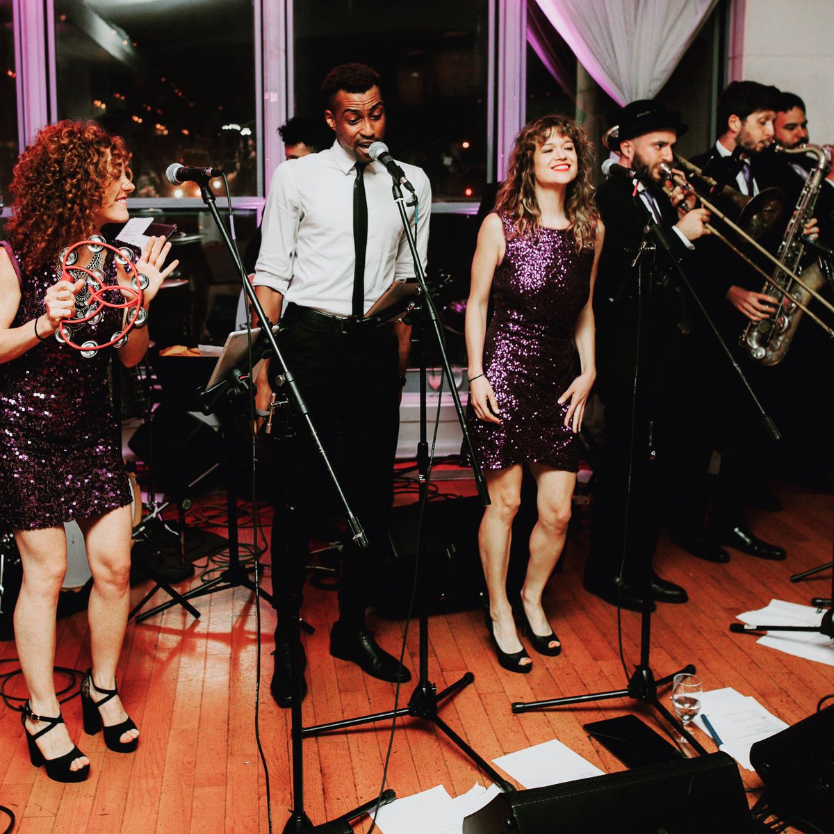 HipControl's tweet photo. Yes, we have a show coming up April 2nd @RockwoodNYC Stage 2 and we are super excited. Wanna come listen &amp; dance? Let us know at hipcontrolband@gmail.com #weddingseason #weddingseason2018 #weddingband #soul #soulsinger #vocalist #bridesmaids #brideandgroom #engaged https://t.co/wYf2Odlh33