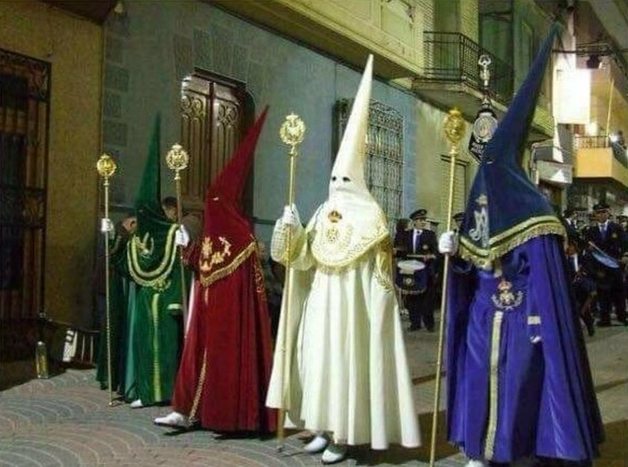 Rubenpd90's tweet photo. 😂😅😂😅
"Que power rangers mas raros"
@estoydormido

https://t.co/LocWWDunnz https://t.co/LocWWDunnz