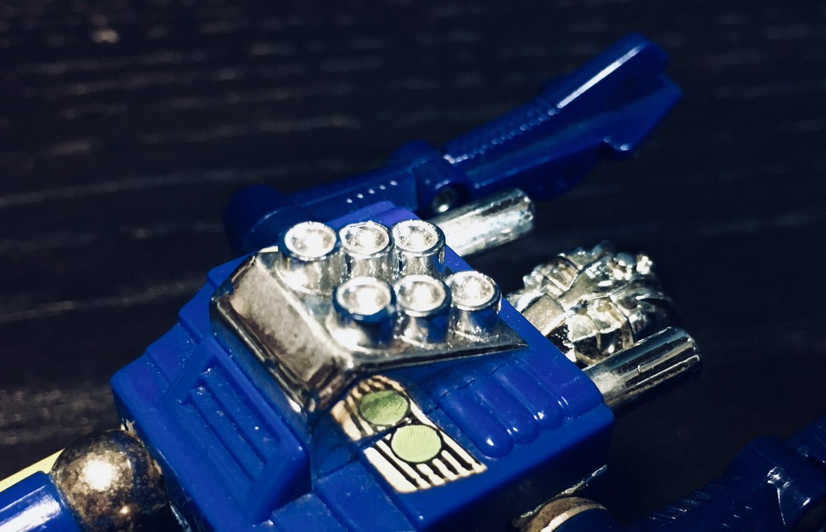 fgRLHoyJv2YoFDZ お供のマグネコンドル、ドーベルマシン、が有りまし