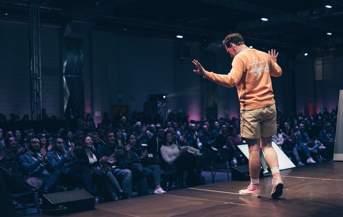 create28studio's tweet image. The main take-aways from @digitdesigndays and @offfitalia last weekend. Featuring @Mr_Bingo, Chris Do, @Zaoeyo and @Heystudio! chrismilne.co/digital-design…