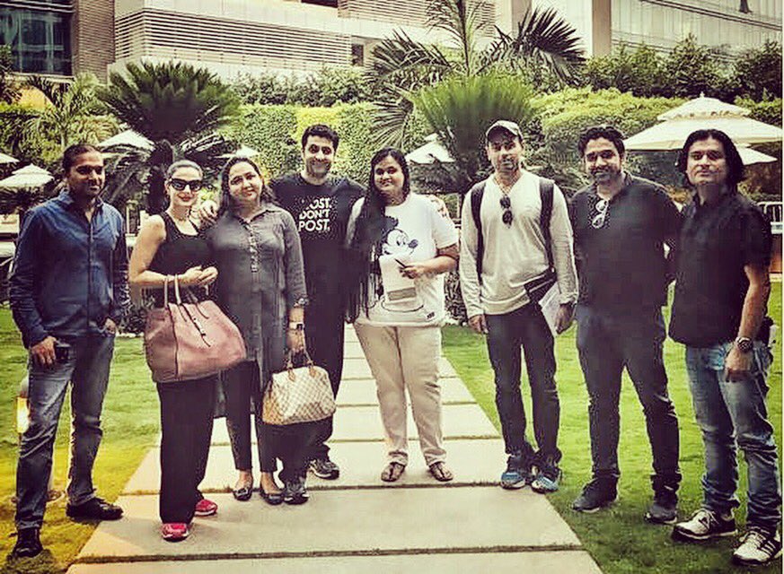 mehulatha's tweet photo. Desi Magic ... 🎥. #desimagic #Desimagic #DesiMagic #Movie #bollywood #BollywoodNews #Bollywood #BollywoodActress #BollywoodCelebs #Bollywoodnews #Ameesha #Ameeshapatel #AmeeshaPatel #Mehul #MehulMAtha #MehulAtha #mehulathadirector #mehulathabollywooddirector #bollywooddirector https://t.co/Bp5hZkQ1Tz