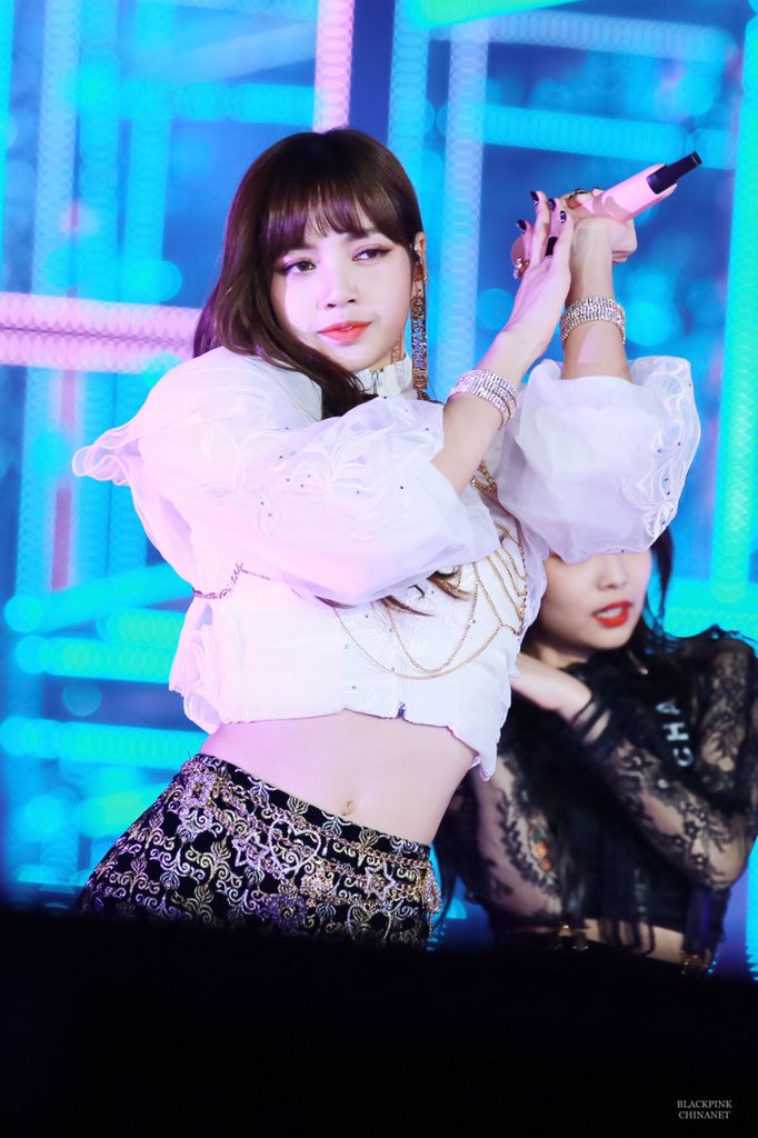 BLACKPINK ChinaNet on Twitter: "happy birthday LISA #BLACKPINK #블랙핑크