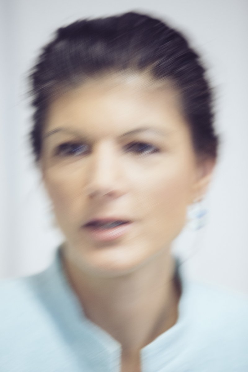 grey_hutton's tweet photo. @SWagenknecht photographed for @broadlyDE the other day at her offices in #Berlin. 
https://t.co/ns6zyQaH69 …
#portrait #portraitphotography #bundestag https://t.co/kmfZvCN7fG