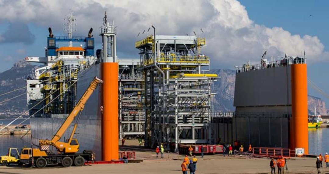 Our refinery will need 100-150 big pre-fabricated steel modules, shipped in from Asia. So we watch with interest as BC's LNG industry presses Ottawa to cancel new duties on such imported modules. #cdnpoli