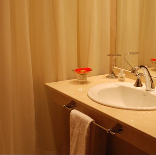 AtriumSaenzPena's tweet photo. https://t.co/Jy2QGdP4iT
#Aguas #Termales 
#SPA, 
#WiFi #FREE
#Pileta
#Desayuno #Buffet #Continental.
#Lavanderia.
#Room #Service.
#MiniBar.
#Sauna.
#Baño #Turco.
#Jacuzzi #Climatizado.
#Seguridad las 24 hs.
#Clases de #ZUMBA y #YOGA https://t.co/HWME2tXi2M