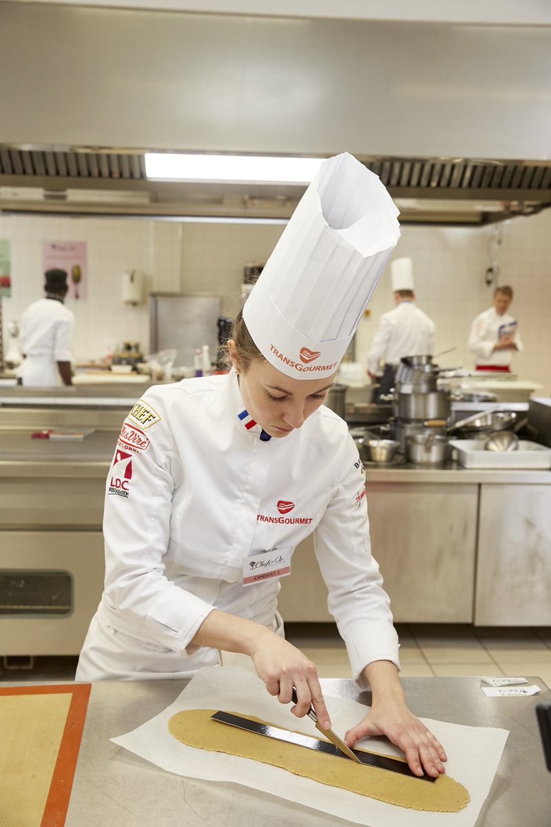 transgourmet_fr's tweet photo. 2/2 #ChefsenOr découvrez les candidats Espoirs en lice pour la place en finale internationale qui aura lieu lors du Salon @EquipHotel en novembre à Paris : https://t.co/vKDzfJV2X7 #Transgourmet https://t.co/XNiSDiM139